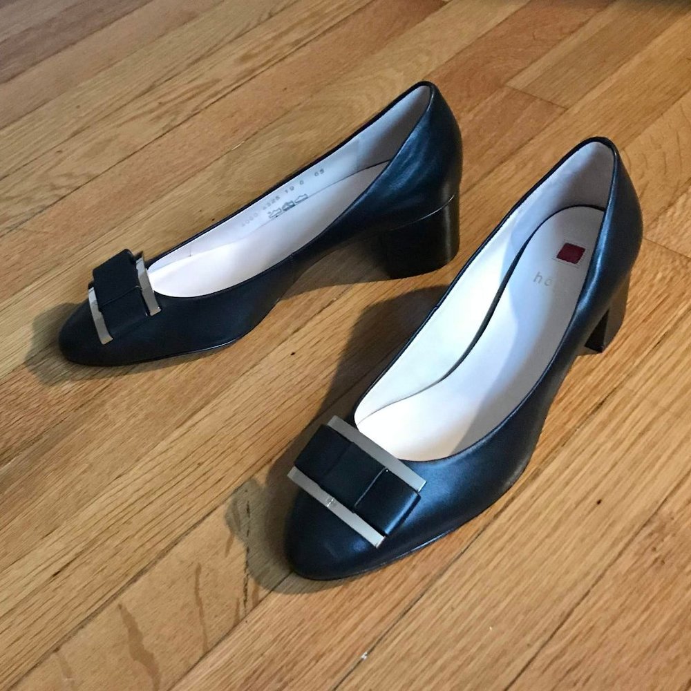 Women's Black Leather Shoes